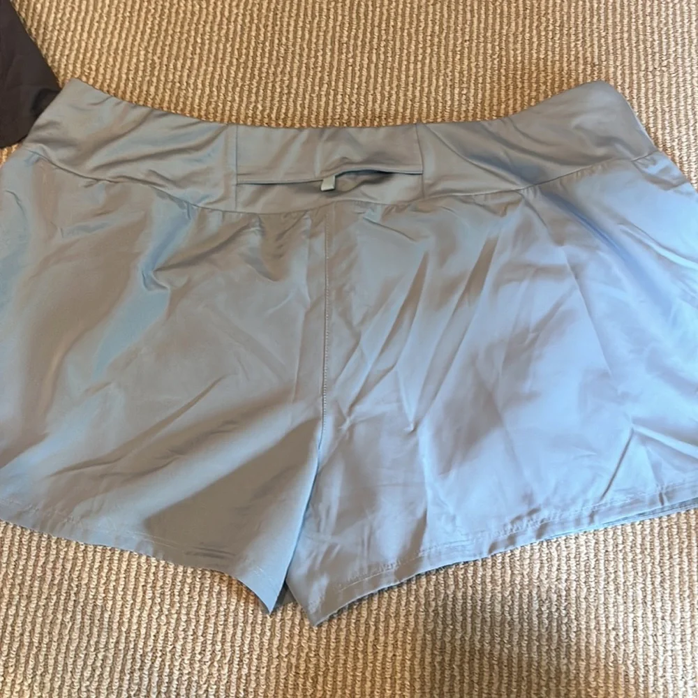 NWT NIKE dri fit Light Gray Athletic running Shorts size XXL